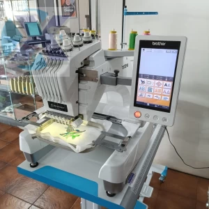 Maquina de Bordado Profissional 06 Agulhas Brother PR650 Revisada