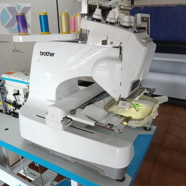 Maquina de Bordado Profissional 06 Agulhas Brother PR650 Revisada