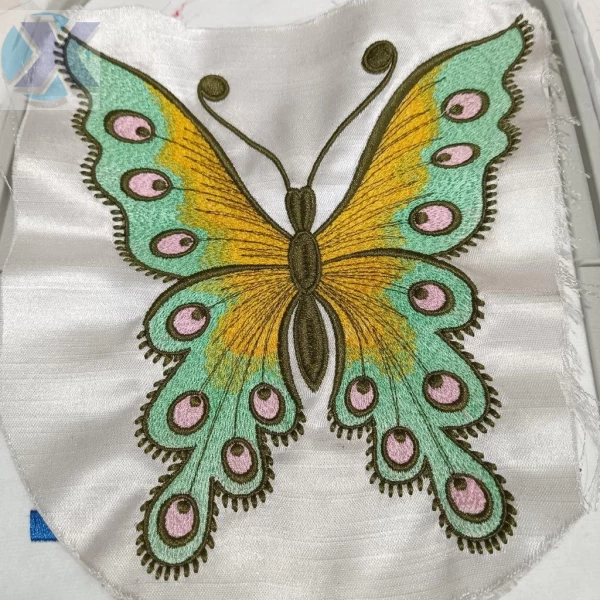 Maquina de Bordado Profissional Brother BP1530L Completa + Coleção Bordados