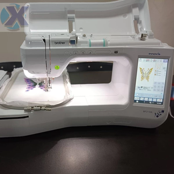 Maquina de Bordado Profissional Brother BP2150 Completa + Coleção de Bordado