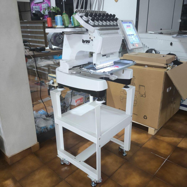 Bordadeira Industrial 15ag Completa + Kit Boné