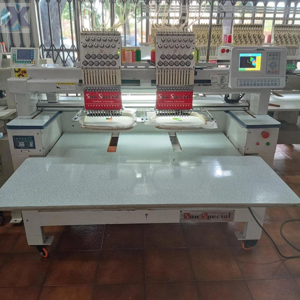 Maquina de Bordado Industrial 02 Cabeças 12 Agulhas + Coleção de Bordados
