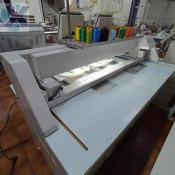Maquina de Bordado Industrial 02 Cabeças 12 Agulhas + Coleção de Bordados