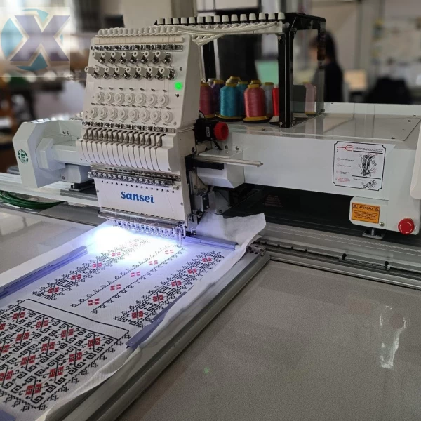 Maquina de Bordado Industrial 15 Agulhas + Kit Boné Completa