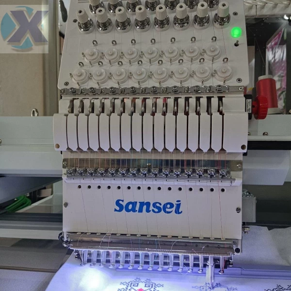 Maquina de Bordado Industrial 15 Agulhas + Kit Boné Completa