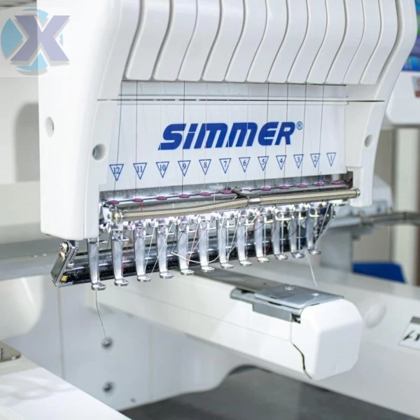 Maquina de Bordado Industrial 12 Agulhas Compacta + Kit Boné