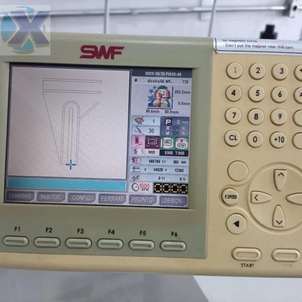 Maquina de Bordado Industrial 08 Cabeças 09 Agulhas SWF + Coleção de Bordados