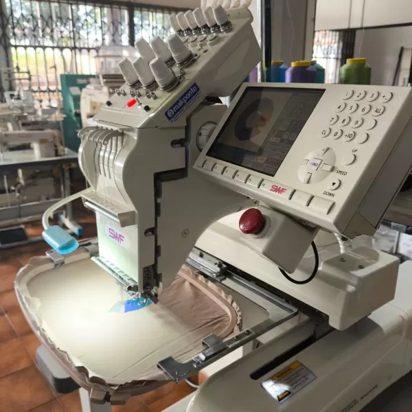 Bordadeira Profissional 6ag SWF-MA (VENDIDA)