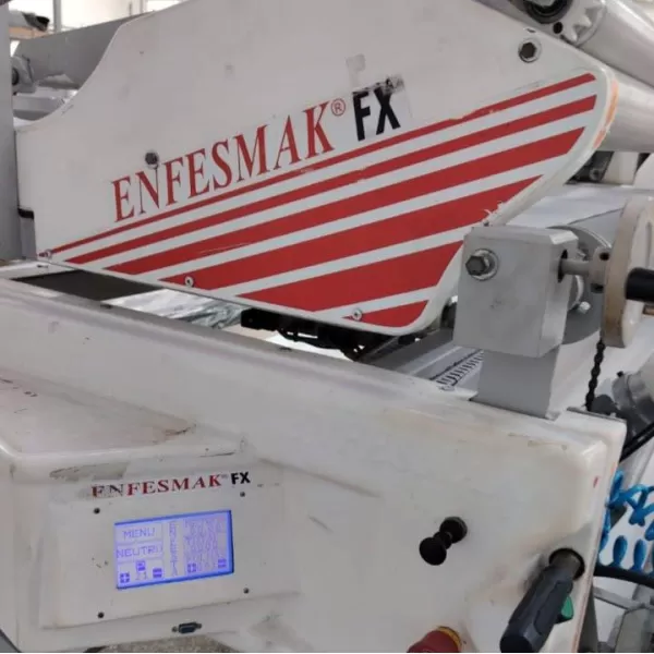 Enfestadeira Semi Automática Enfesmak FX