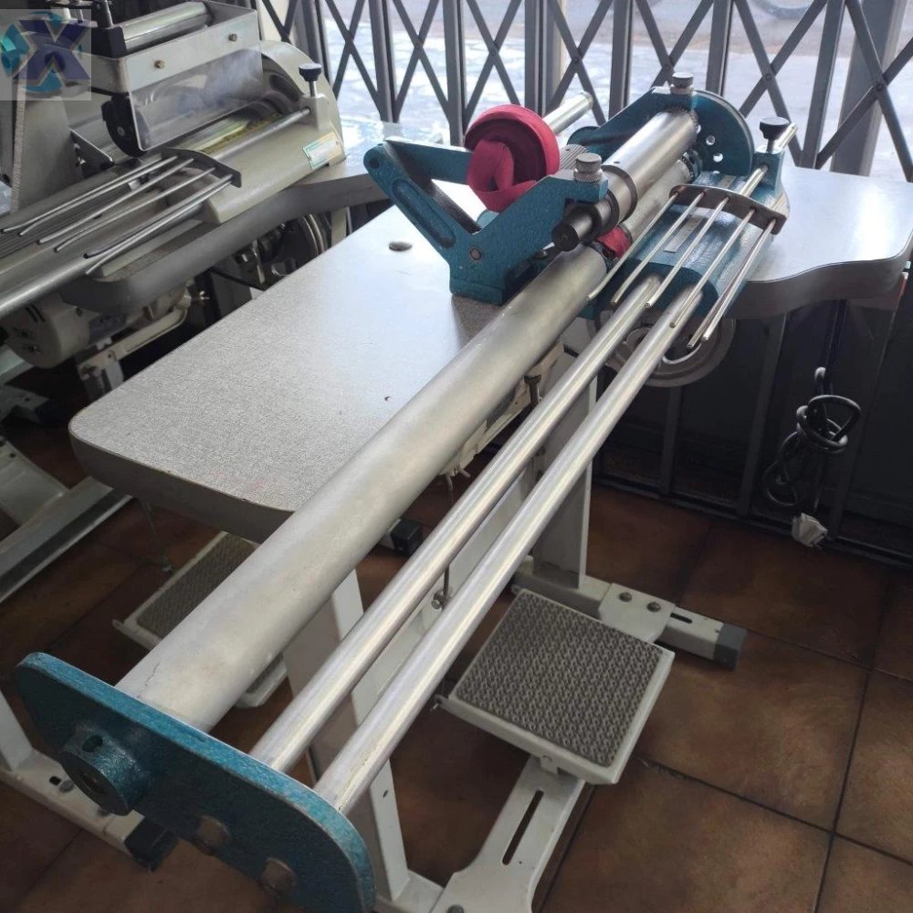 Maquina de Cortar Viés Industrial 01 Faca Jandt Completa Revisada