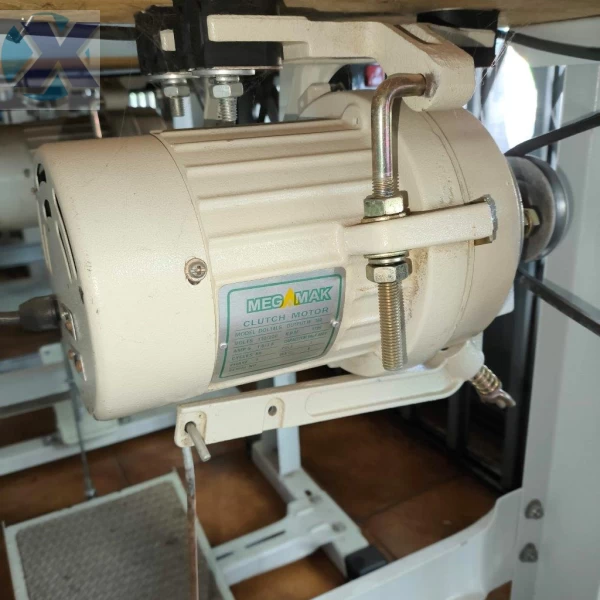 Maquina de Cortar Viés Industrial 01 Faca Jandt Completa Revisada