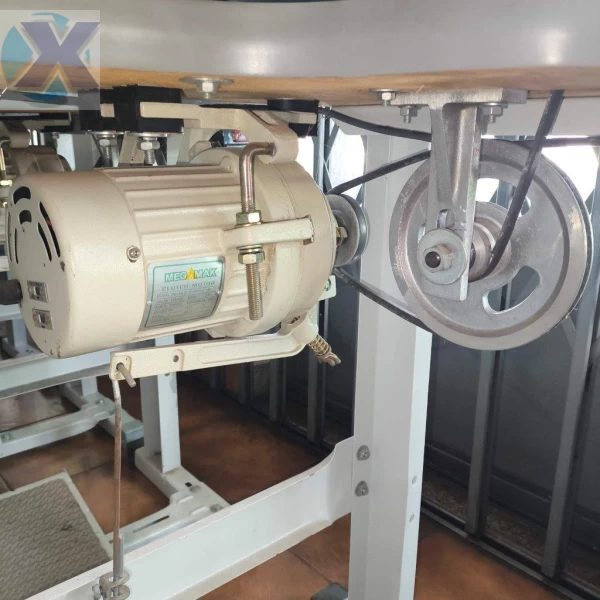 Maquina de Cortar Viés Industrial 01 Faca Jandt Completa Revisada