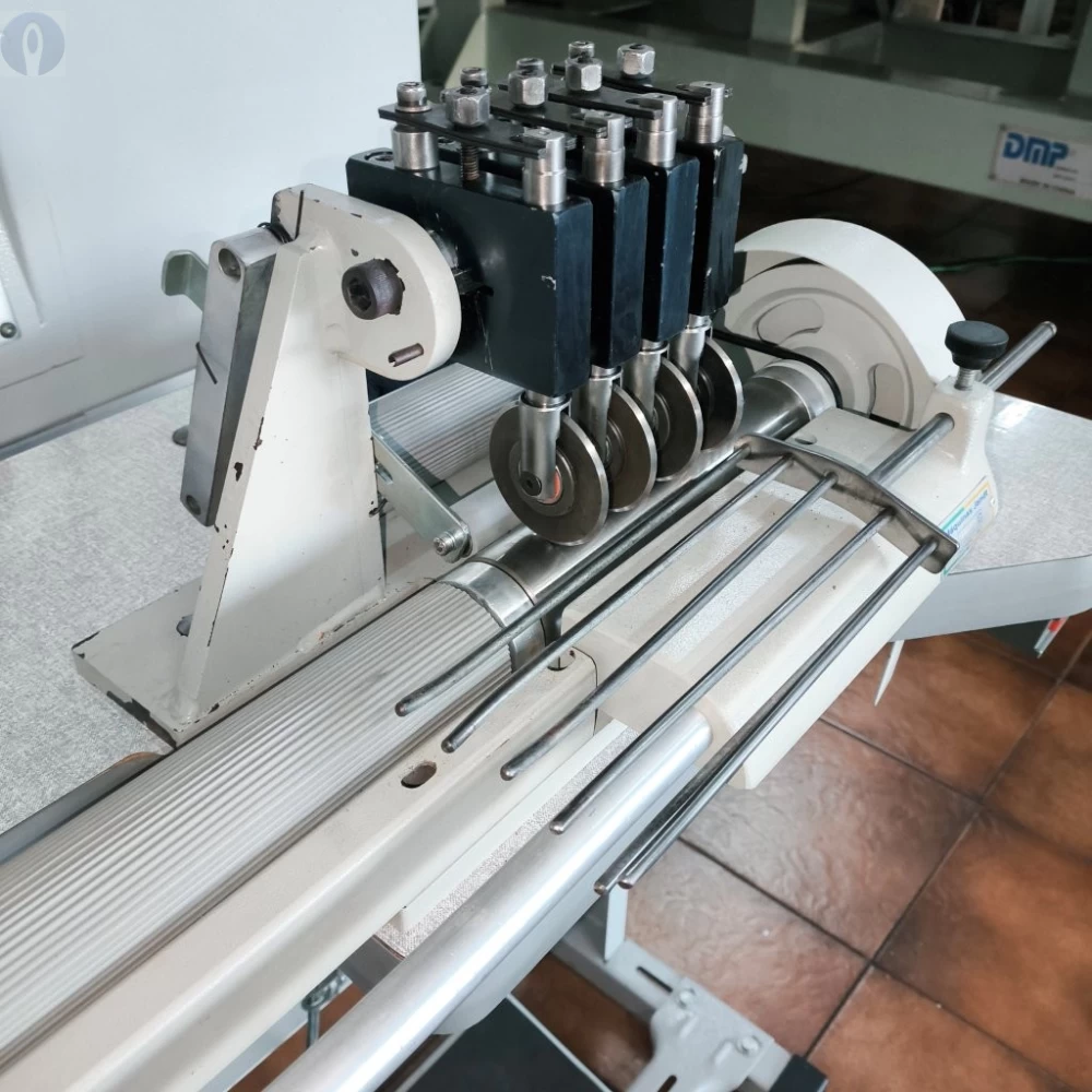 Maquina Para Cortar Viés 4 Facas Industrial Multifacas Jandt - Revisada