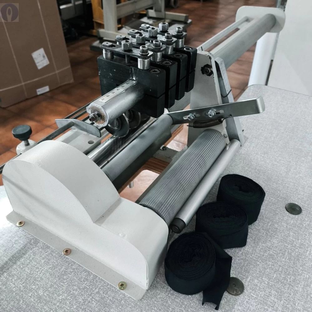 Maquina Para Cortar Viés 4 Facas Industrial Multifacas Jandt - Revisada