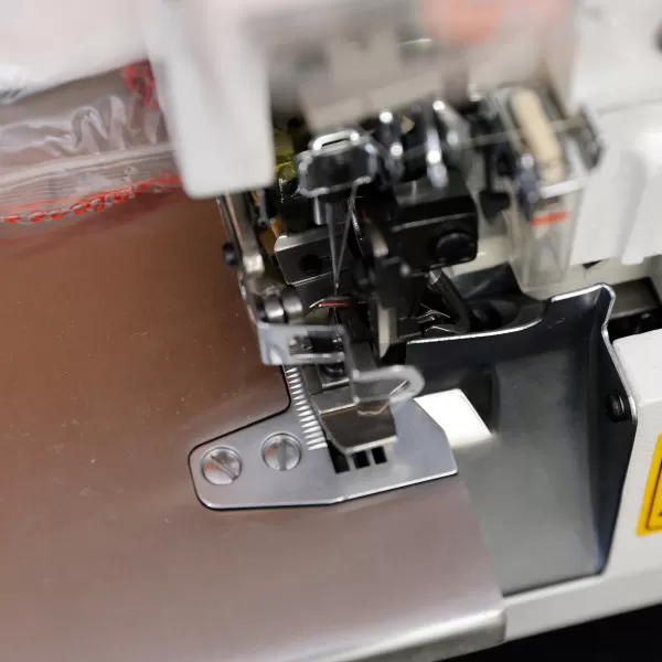 Overlock Ind Direct Drive 03 Fios Bracob Modelo BC-S3-3-AT