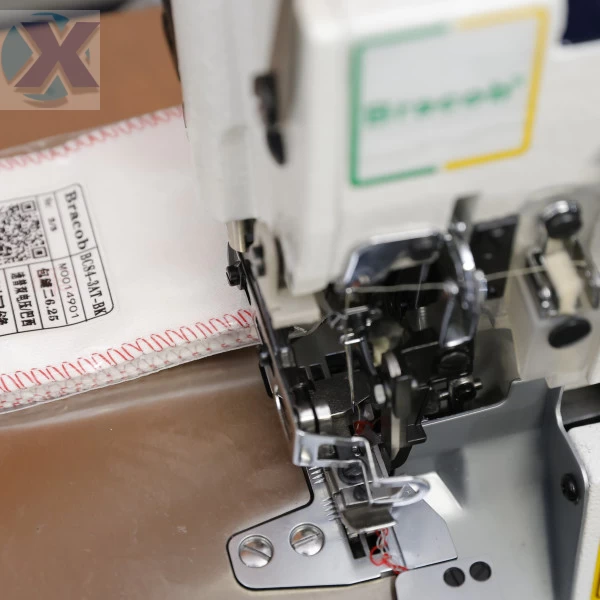 Overlock Bracob /C embutidor de correntinha BK