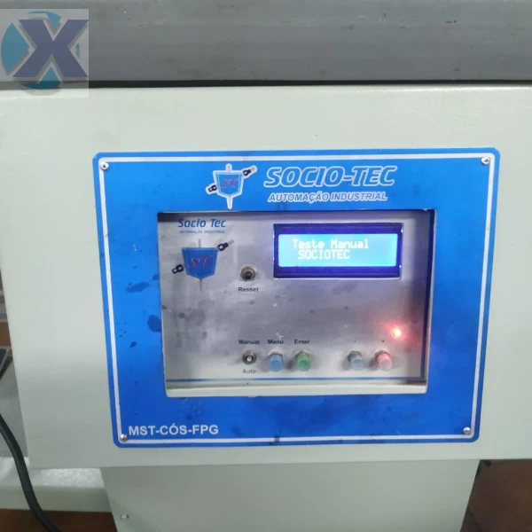 Maquina de Cos Industrial Eletrônica 12 Agulhas c/ Guilhotina e Falha Ponto