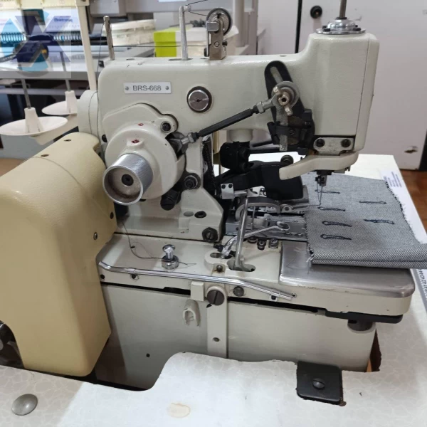 Maquina Caseadeira de Olho Mecânica Revisada