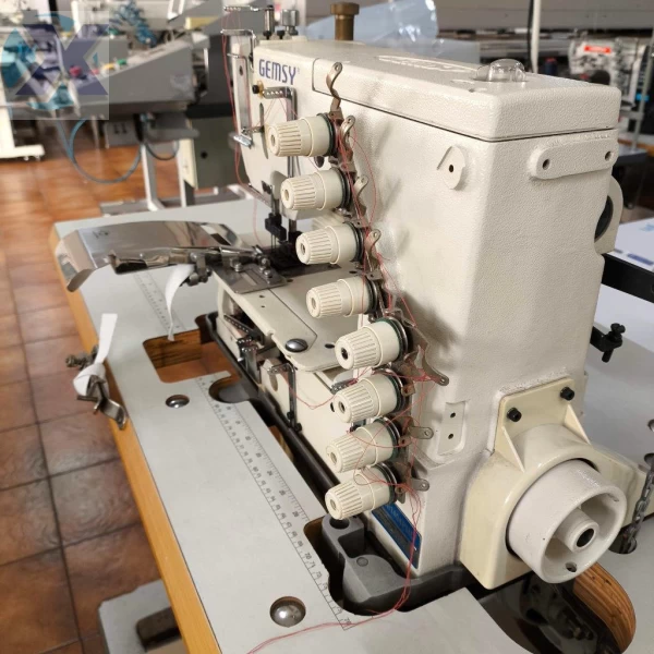 Maquina Elastiqueira Industrial 04 Agulhas c/ Aparelho Lençol Revisada