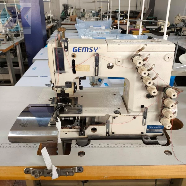 Maquina Elastiqueira Industrial 04 Agulhas c/ Aparelho Lençol Revisada