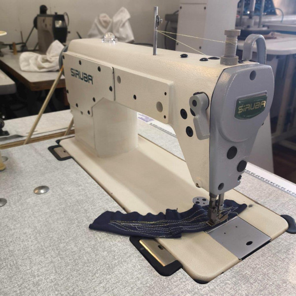 Reta Industrial Mecânica Siruba L818F-M1 (Revisada)