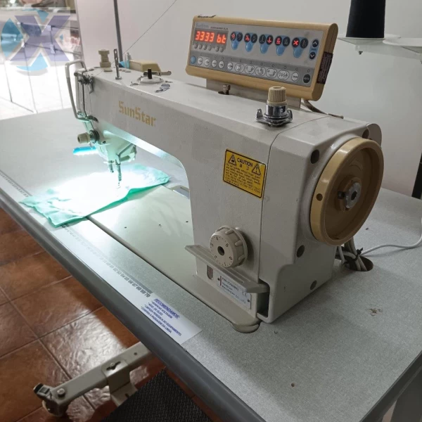 Maquina Reta Industrial SunStar Eletrônica KM2300 revisada