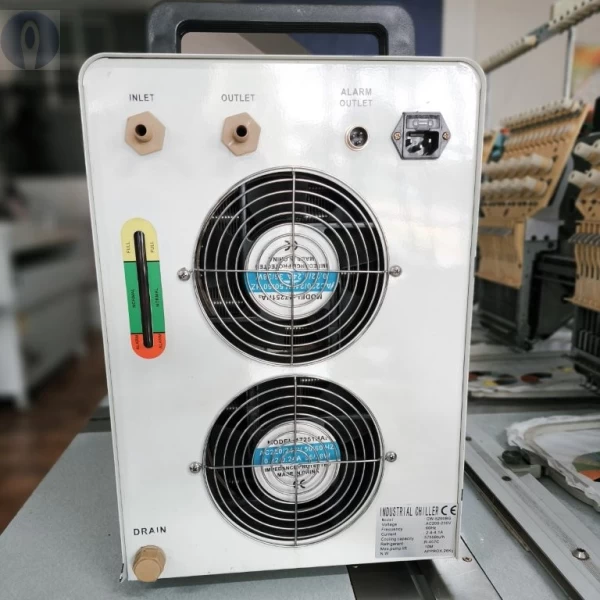 Chiller Para Maquinas de Corte a Laser C02 Modelo CW5200 Revisado 