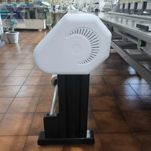 Plotter De Risco Industrial Para Confecção Molde e Encaixe Euro Forte 2100C