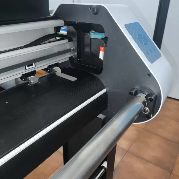 Plotter De Risco Industrial Para Confecção Molde e Encaixe Euro Forte 2100C