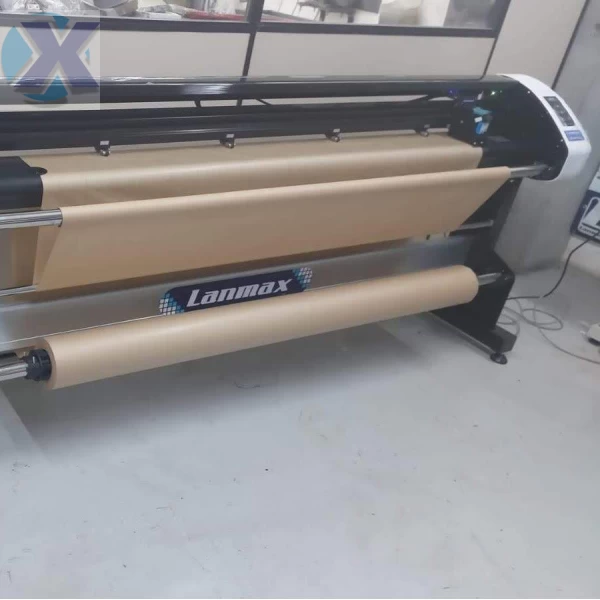 Plotter De Risco Industrial Para Confecção Molde e Encaixe Lanmax LM-200045-2
