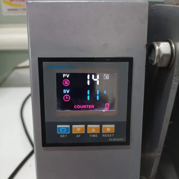 Prensa Térmica 60x40 c/ 01 bandeja Revisada