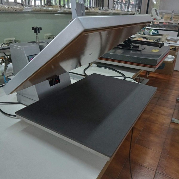 Prensa Térmica 60x40 c/ 01 bandeja Revisada