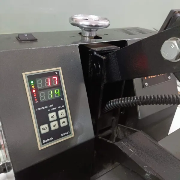 Prensa Térmica 80x70 c/ 01 bandeja Revisada