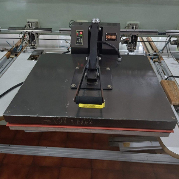 Prensa Térmica 80x70 c/ 01 bandeja Revisada
