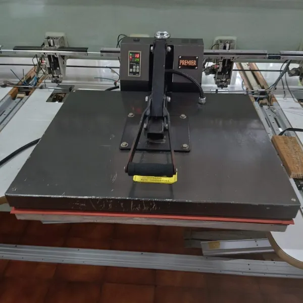 Prensa Térmica 80x70 c/ 01 bandeja Revisada
