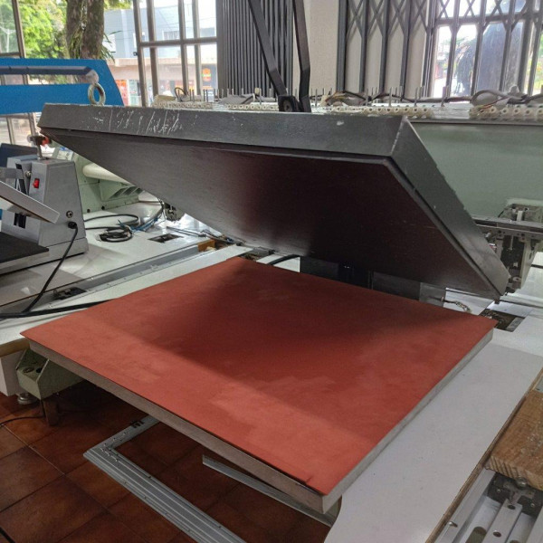 Prensa Térmica 80x70 c/ 01 bandeja Revisada